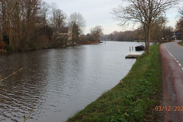 afbeelding-4-17-de-vecht-ter-hoogte-van-vechtvliet5CEAD85B-B3AB-8B53-B408-683694A34E3E.jpg