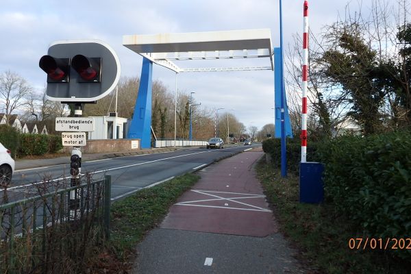 afbeelding-6-24-de-omgeving-van-de-vreelandbrug-0149D15840-F1DA-BA7F-C884-881A90D59F04.jpg